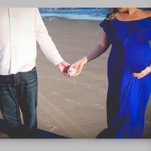 Blue maternity photo shoot dress